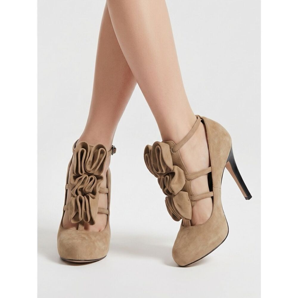 VINCE CAMUTO | Marcia Almond-Toe Ruffle Top Tan Suede Heels Women’s Size 8.5